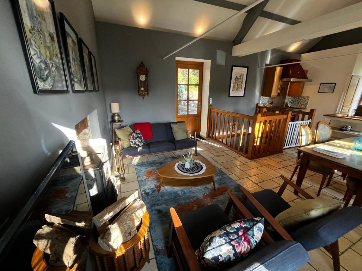 Charming Cottage In Chateau Les Roches Gardens Mont-Saint-Jean  Extérieur photo