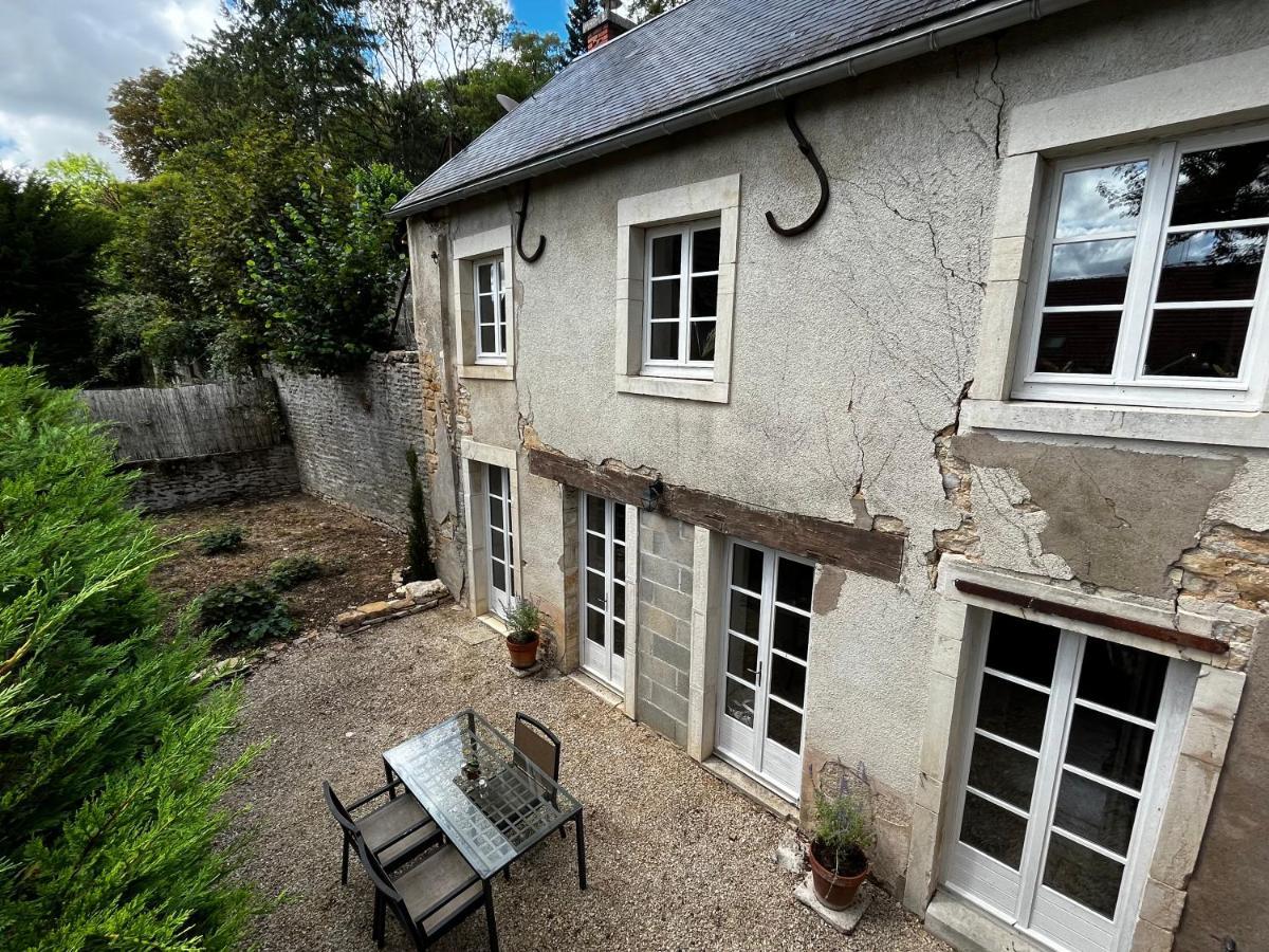 Charming Cottage In Chateau Les Roches Gardens Mont-Saint-Jean  Extérieur photo